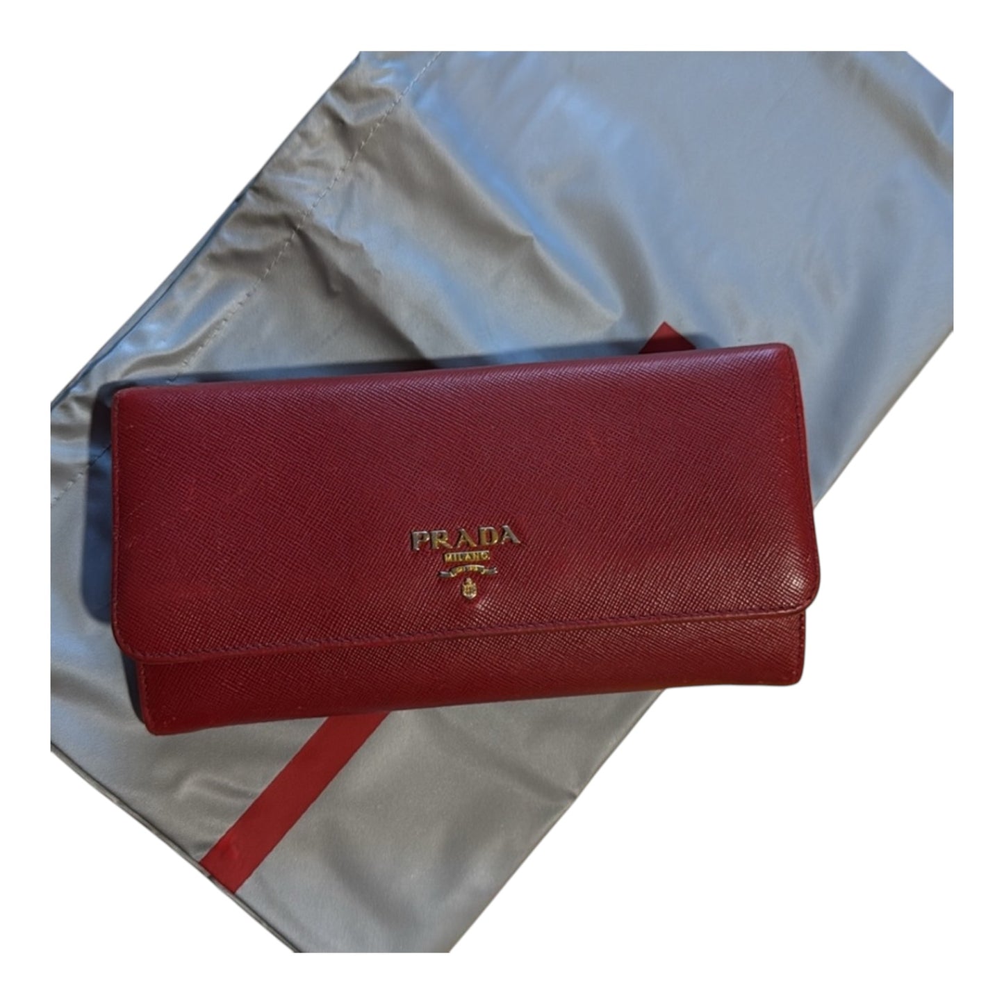 Prada SAFIANO Leather Wallet in Pink Color in excellent condition