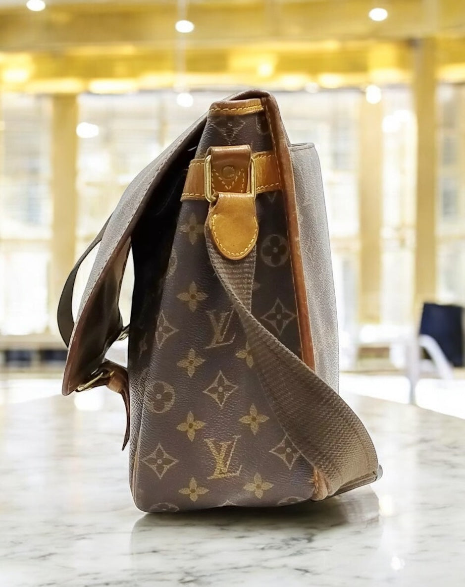 Louis Vuitton LV Shoulder Bag Gibeciere GM Brown Monogram