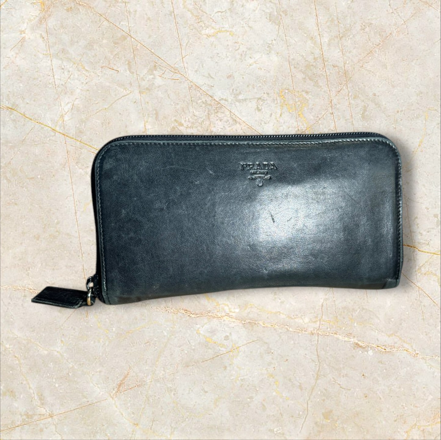 PRADA LAMBSKIN clutch bag zipper in excellent condition